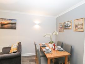 Redmayne Cottage - North Yorkshire (incl. Whitby) - 1058809 - thumbnail photo 6
