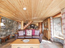 Kestrel Cottage - Scottish Highlands - 1058849 - thumbnail photo 5