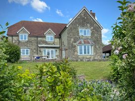 A house with garden and patio at Samstone in Donhead St. Mary near Ludwell