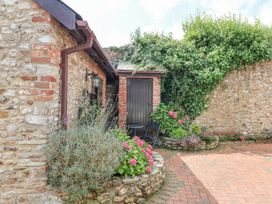 Coach Cottage - Devon - 1059470 - thumbnail photo 18