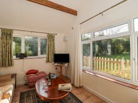 Lapwing Lodge - Devon - 1059691 - thumbnail photo 4