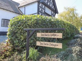 Top Farm Lodge - Shropshire - 1059787 - thumbnail photo 17
