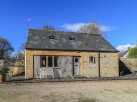 Granary Cottage - Cotswolds - 1060223 - thumbnail photo 1