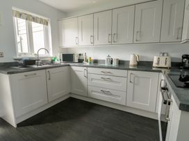 3 Parc Delfryn - Anglesey - 1060325 - thumbnail photo 9
