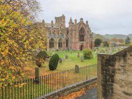 Pear Cottage - Priorwood Garden - Scottish Lowlands - 1060394 - thumbnail photo 20