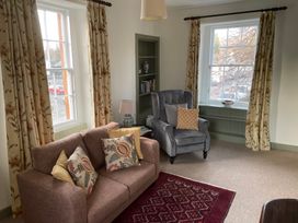 Pear Cottage - Priorwood Garden - Scottish Lowlands - 1060394 - thumbnail photo 7