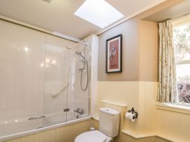 Ferry Cottage - Balmacara - Scottish Highlands - 1060404 - thumbnail photo 20