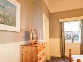 Ferry Cottage - Balmacara - Scottish Highlands - 1060404 - thumbnail photo 17