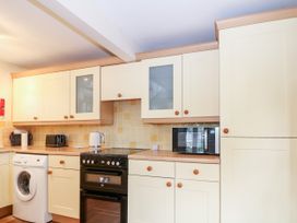 Lower Whiteflood Farm Cottage - Hampshire - 1060644 - thumbnail photo 10