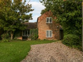 The Coach House Apartment - Cotswolds - 1061403 - thumbnail photo 15