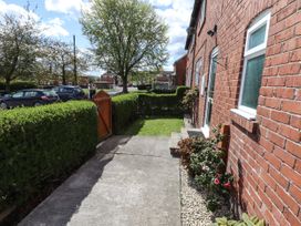 The Cosy Retreat - Shropshire - 1061816 - thumbnail photo 16