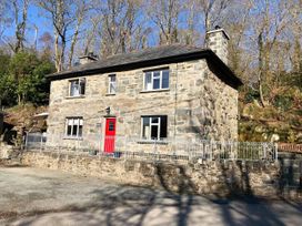 Beser Cottage - North Wales - 1062890 - thumbnail photo 1