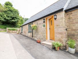 Grove Farm Barn - Peak District - 1063970 - thumbnail photo 2