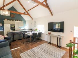 Grove Farm Barn - Peak District - 1063970 - thumbnail photo 6