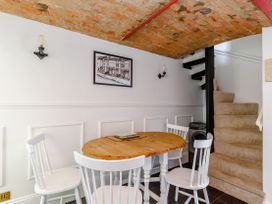 3 Canalside Cottages -  - 1064257 - thumbnail photo 9