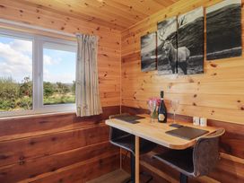 Stag Lodge Pod - Mid Wales - 1064528 - thumbnail photo 9