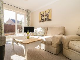 8 Adams Meadow - Somerset & Wiltshire - 1064694 - thumbnail photo 6
