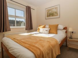 8 Adams Meadow - Somerset & Wiltshire - 1064694 - thumbnail photo 17