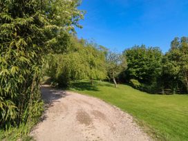 Toad Hall Cottage - Devon - 1064718 - thumbnail photo 27