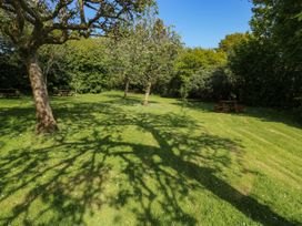 Toad Hall Cottage - Devon - 1064718 - thumbnail photo 28