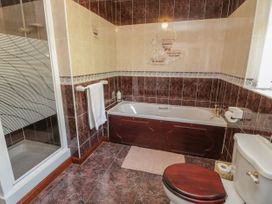 Cwm heulog - North Wales - 1064723 - thumbnail photo 25
