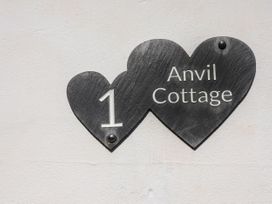 Anvil Cottage - North Yorkshire (incl. Whitby) - 1064915 - thumbnail photo 3