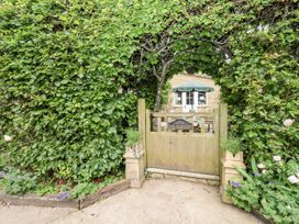 Self Contained Annex - Cotswolds - 1065908 - thumbnail photo 17