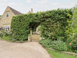 Self Contained Annex - Cotswolds - 1065908 - thumbnail photo 2