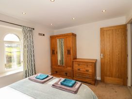 The Mistal - Yorkshire Dales - 1066046 - thumbnail photo 15