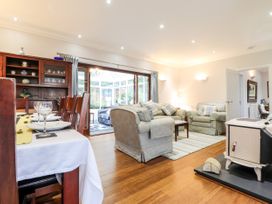 Bryn Awel House - South Wales - 1066212 - thumbnail photo 12