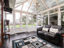 Bryn Awel House - South Wales - 1066212 - thumbnail photo 6