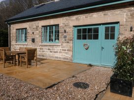 Willow Cottage - Peak District - 1066252 - thumbnail photo 1