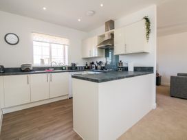 1 Marsh Gardens - Somerset & Wiltshire - 1066257 - thumbnail photo 9