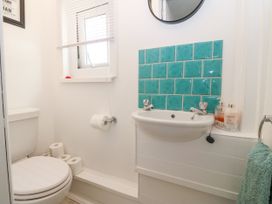 Apartment 1 - Llandudno Central - North Wales - 1067208 - thumbnail photo 21