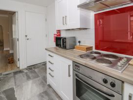 Apartment 1 - Llandudno Central - North Wales - 1067208 - thumbnail photo 27