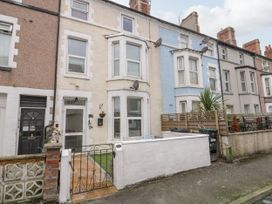 Apartment 1 - Llandudno Central - North Wales - 1067208 - thumbnail photo 2