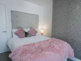 Apartment 1 - Llandudno Central - North Wales - 1067208 - thumbnail photo 18