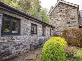 Tyn Y Ffynnon - North Wales - 1067255 - thumbnail photo 2