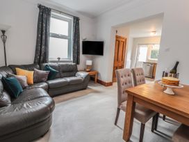 Sykes Cottage - North Wales - 1068009 - thumbnail photo 7