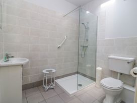Shamrock - North Yorkshire (incl. Whitby) - 1068219 - thumbnail photo 10