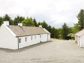 Big Hill Cottage - County Donegal - 1068419 - thumbnail photo 19