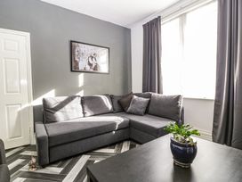 19 Derby Street - Dorset - 1068752 - thumbnail photo 9