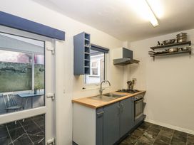 19 Derby Street - Dorset - 1068752 - thumbnail photo 13