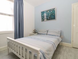 19 Derby Street - Dorset - 1068752 - thumbnail photo 15