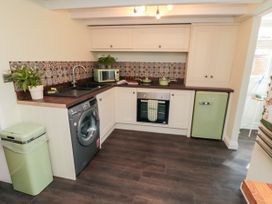 Pretty View Cottage - North Yorkshire (incl. Whitby) - 1069008 - thumbnail photo 6