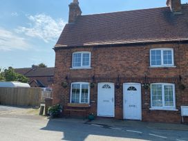 Pretty View Cottage - North Yorkshire (incl. Whitby) - 1069008 - thumbnail photo 1