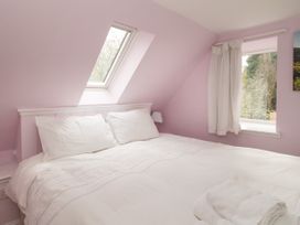 Puccini - Scottish Lowlands - 1069559 - thumbnail photo 9
