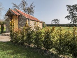 Holly Cottage - North Yorkshire (incl. Whitby) - 1069742 - thumbnail photo 30