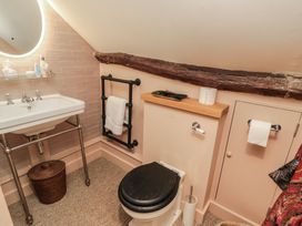 Holly Cottage - North Yorkshire (incl. Whitby) - 1069742 - thumbnail photo 17