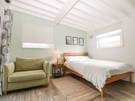 Wheatlands - Hampshire - 1069926 - thumbnail photo 39